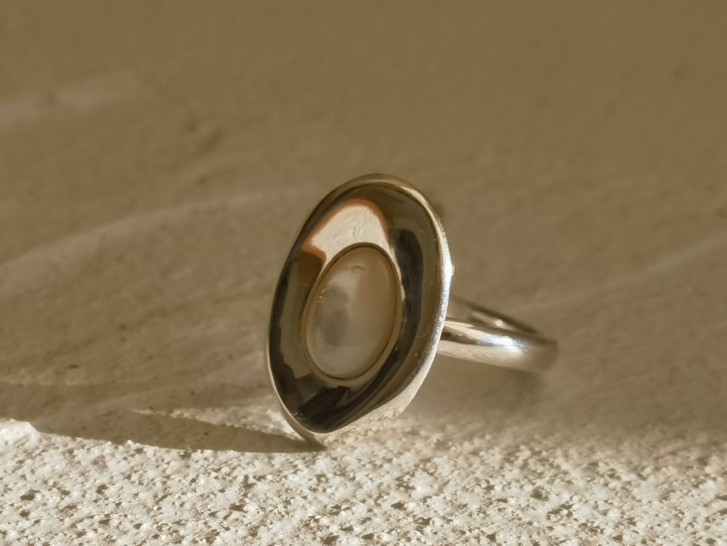 mother-of-pearl ring