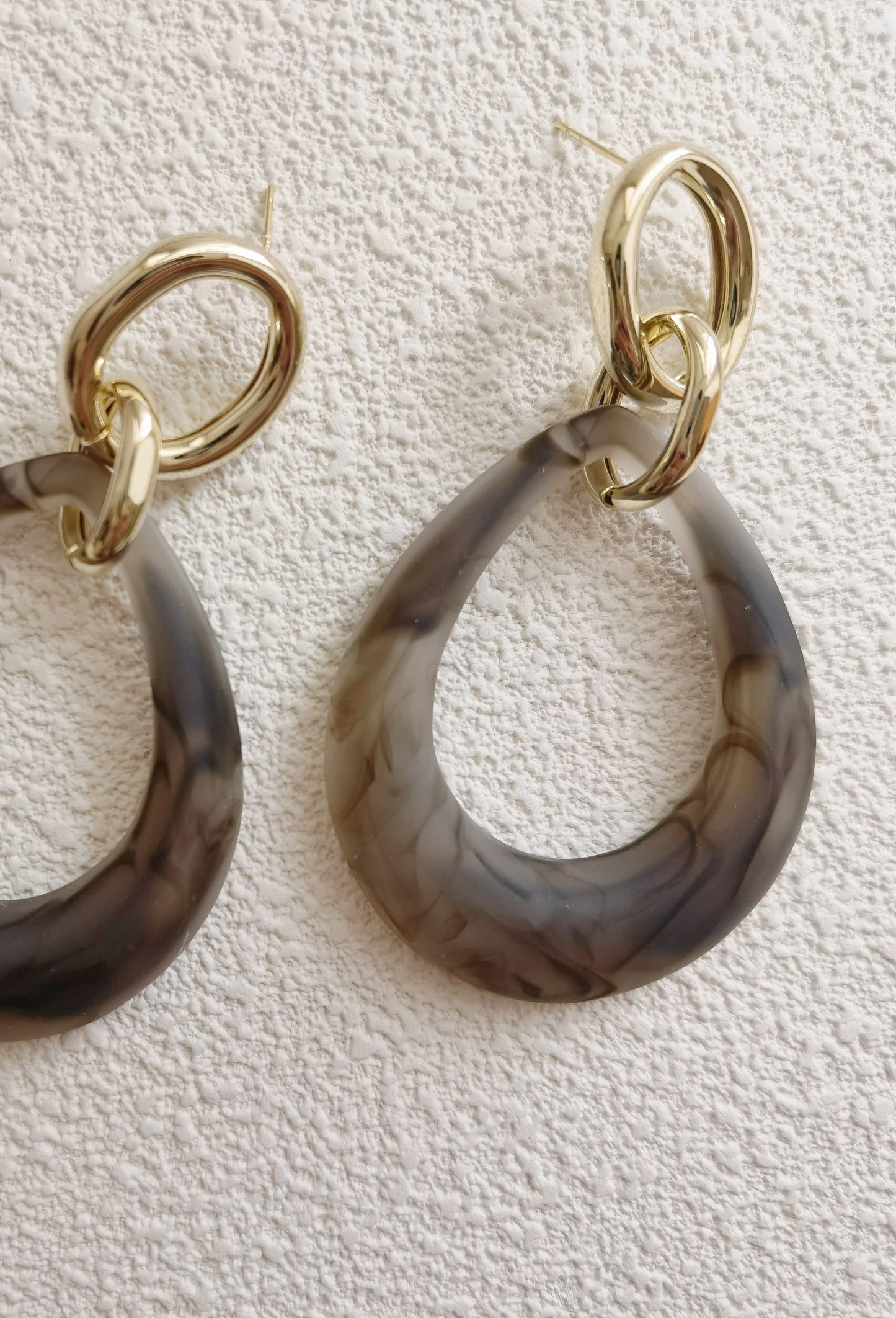 big drops resin earrings