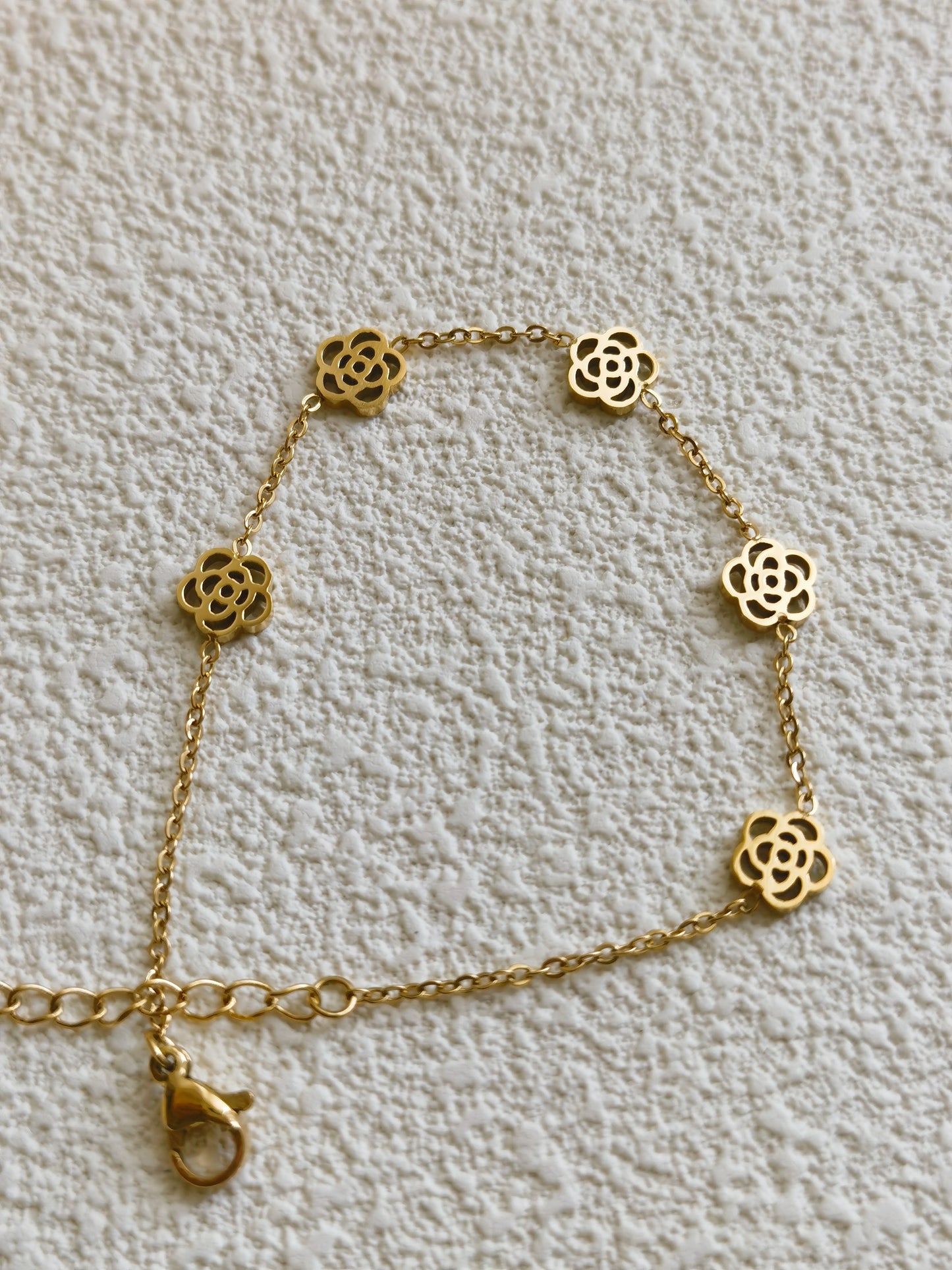 5 flowers bracelet