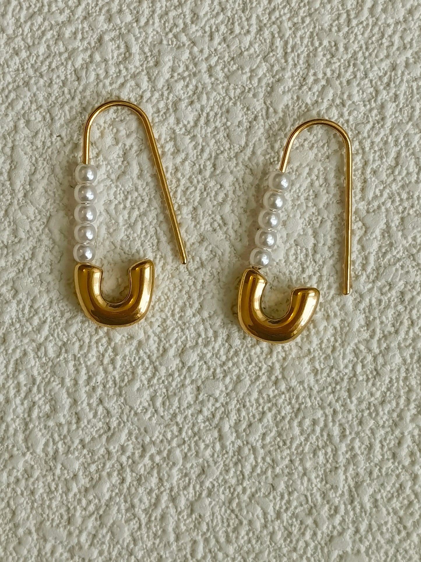 pin earrings