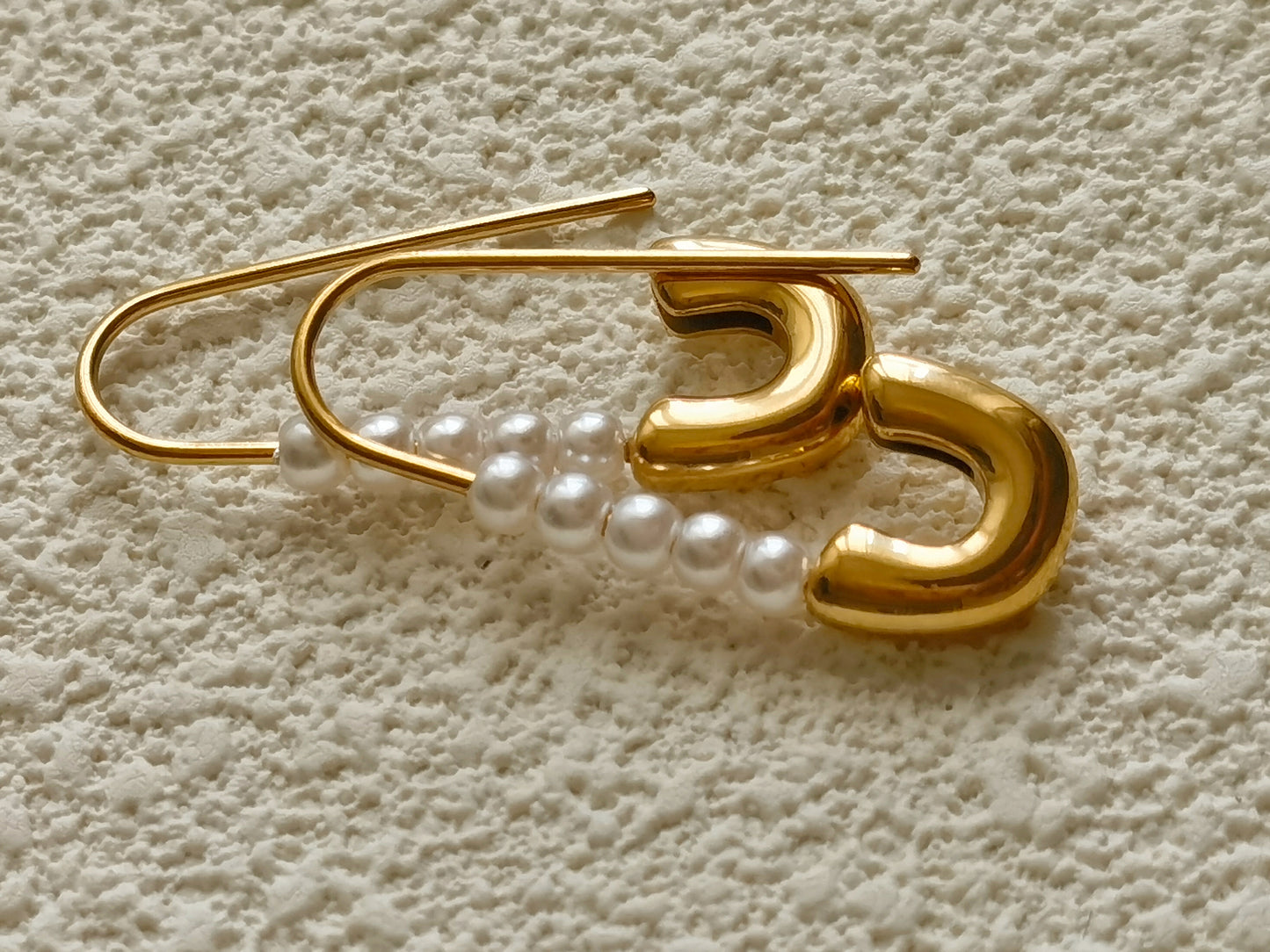 pin earrings