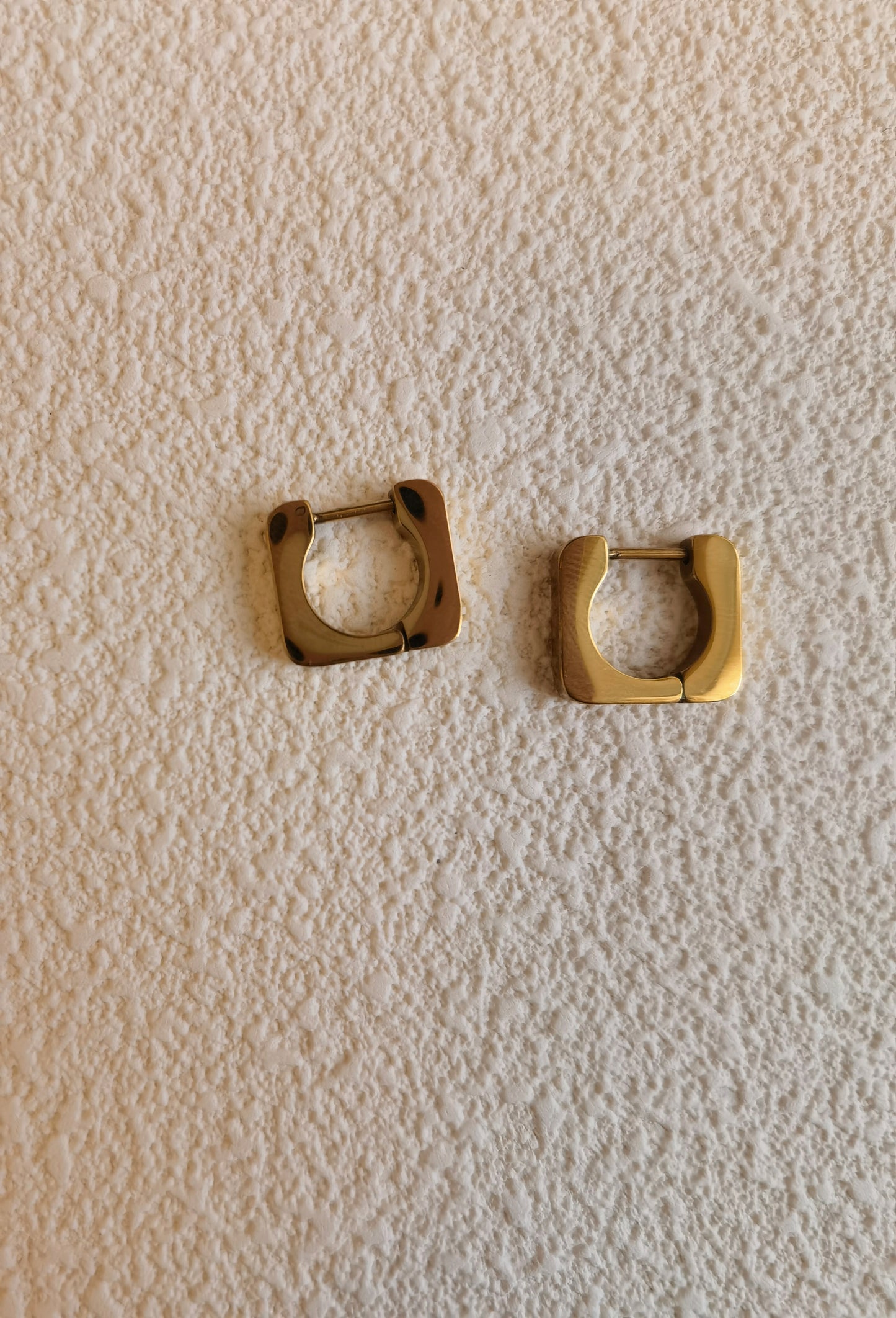 hollow square earrings