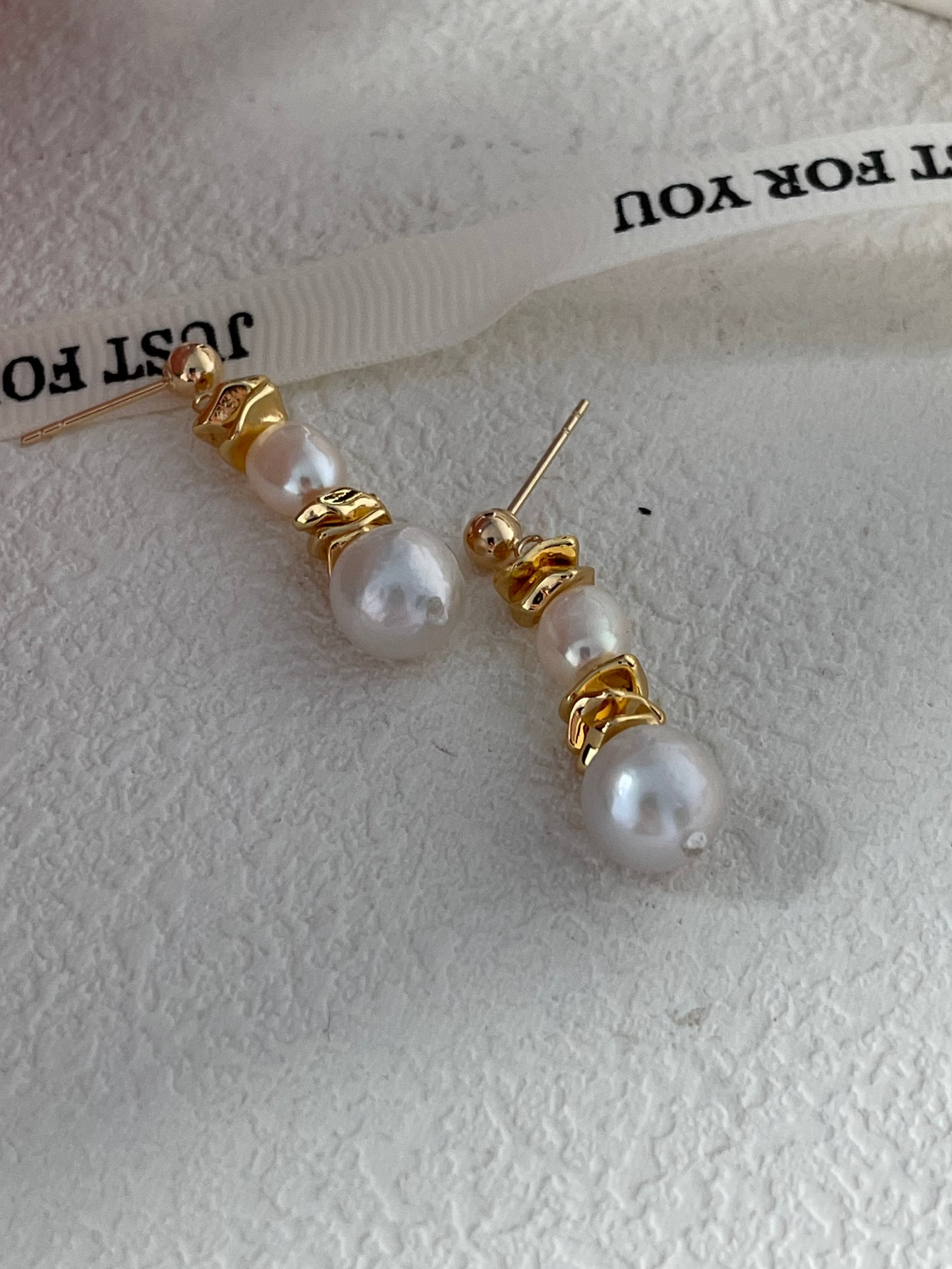 pearl earrings